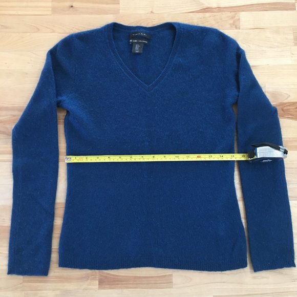 Tahari 100% Cashmere Sweater - Picture 5 of 6